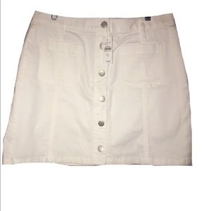 🌶🌶LOFT White Denim Skirt